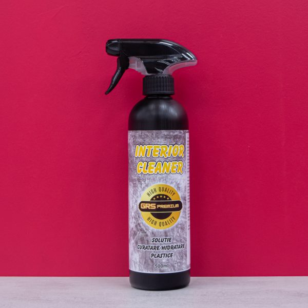 INTERIOR CLEANER